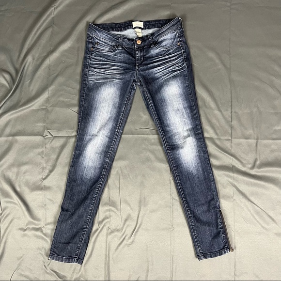 Cree a Montreal Jegging | Size 7 - Picture 1 of 4
